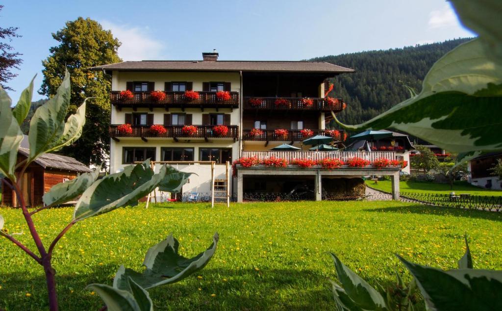 Hotel Lipeter & Bergheimat Weissensee Exterior foto